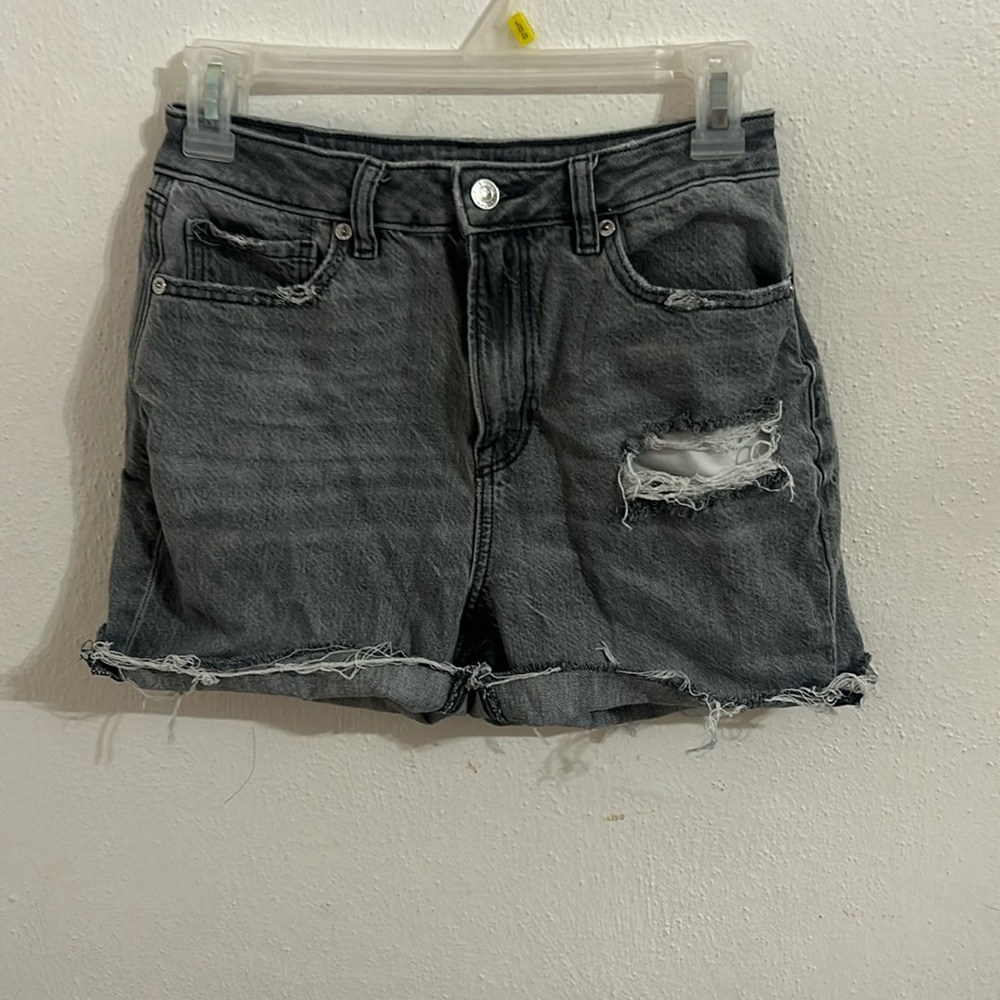 grey wash jean shorts